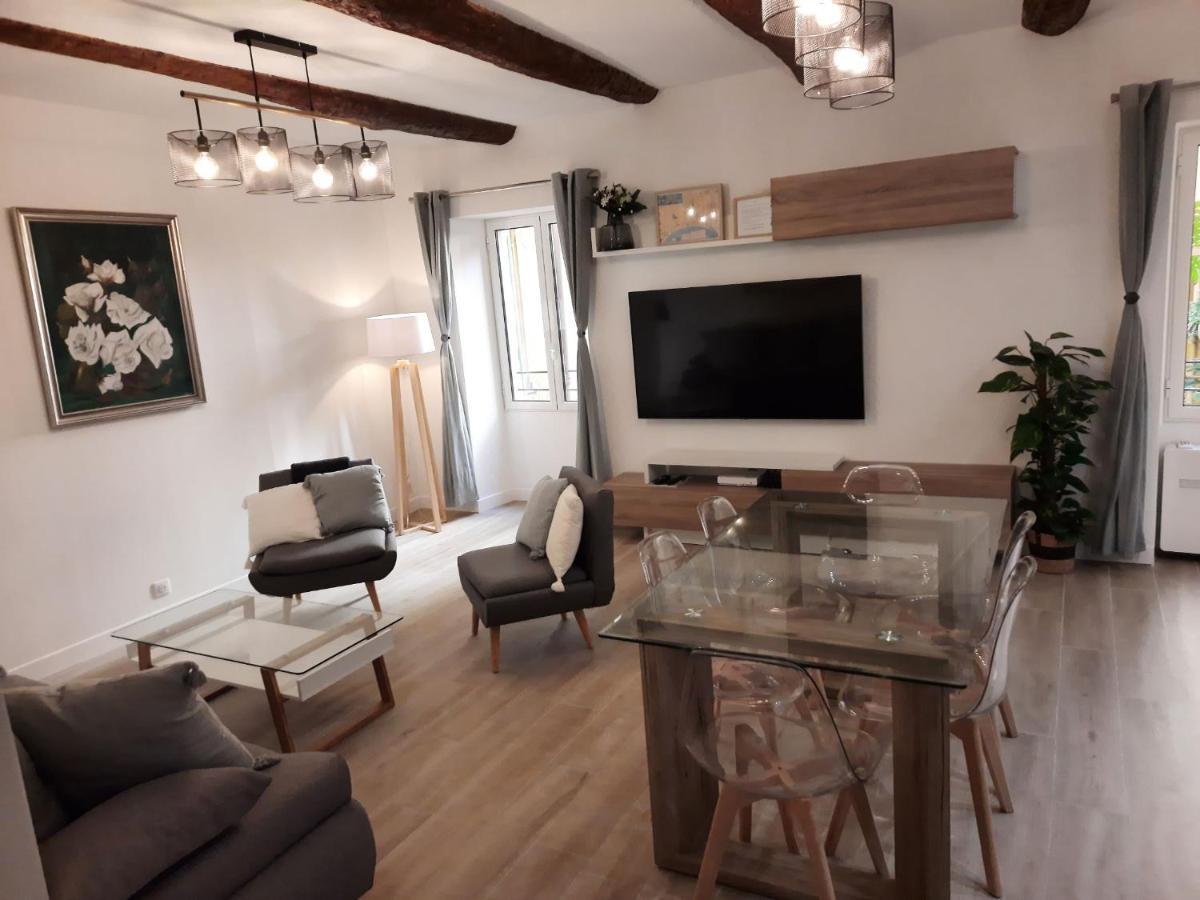 Beautiful Old Town Flat, Near The Beach Nice Eksteriør billede