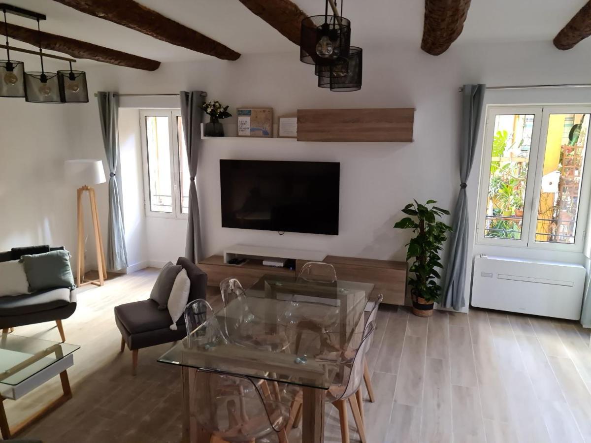 Beautiful Old Town Flat, Near The Beach Nice Eksteriør billede