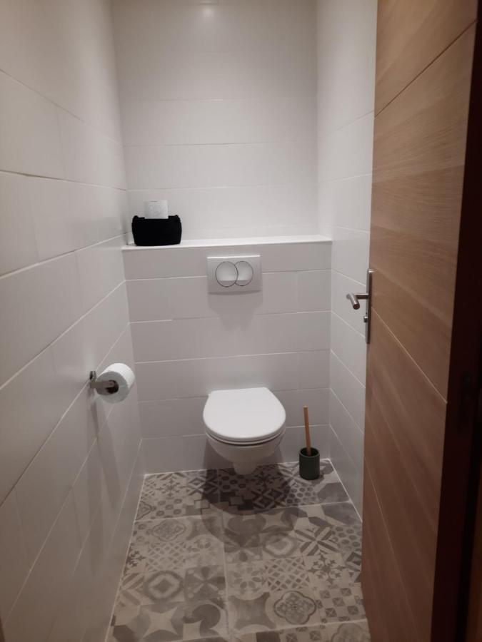 Beautiful Old Town Flat, Near The Beach Nice Eksteriør billede