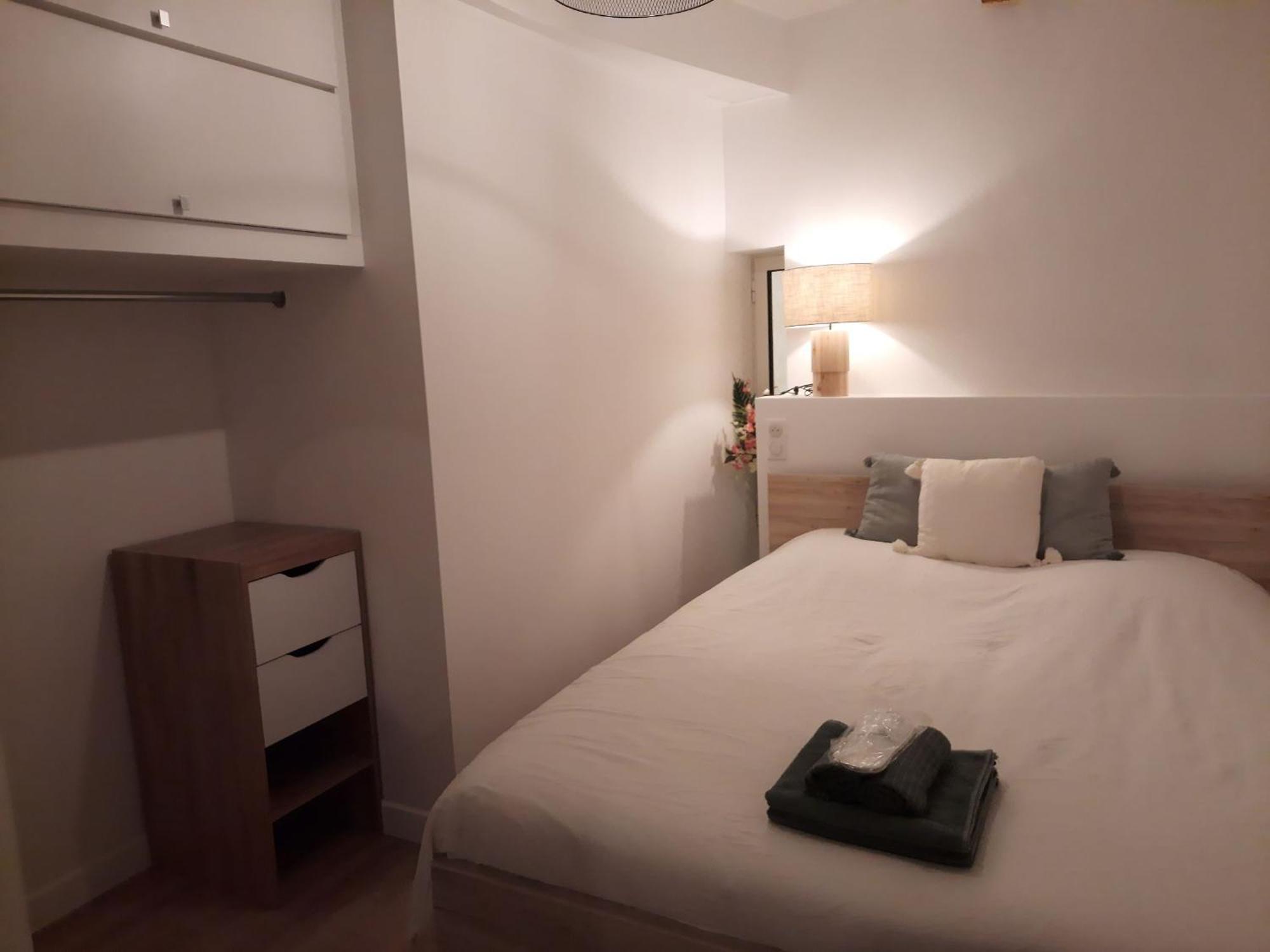 Beautiful Old Town Flat, Near The Beach Nice Eksteriør billede